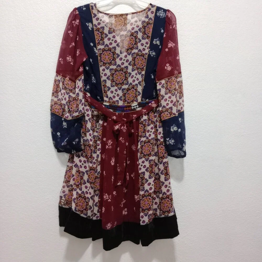 Anthropologie Maeve Quartier Latin Embroidered Patchwork Velvet Floral Dress - Picture 4 of 10